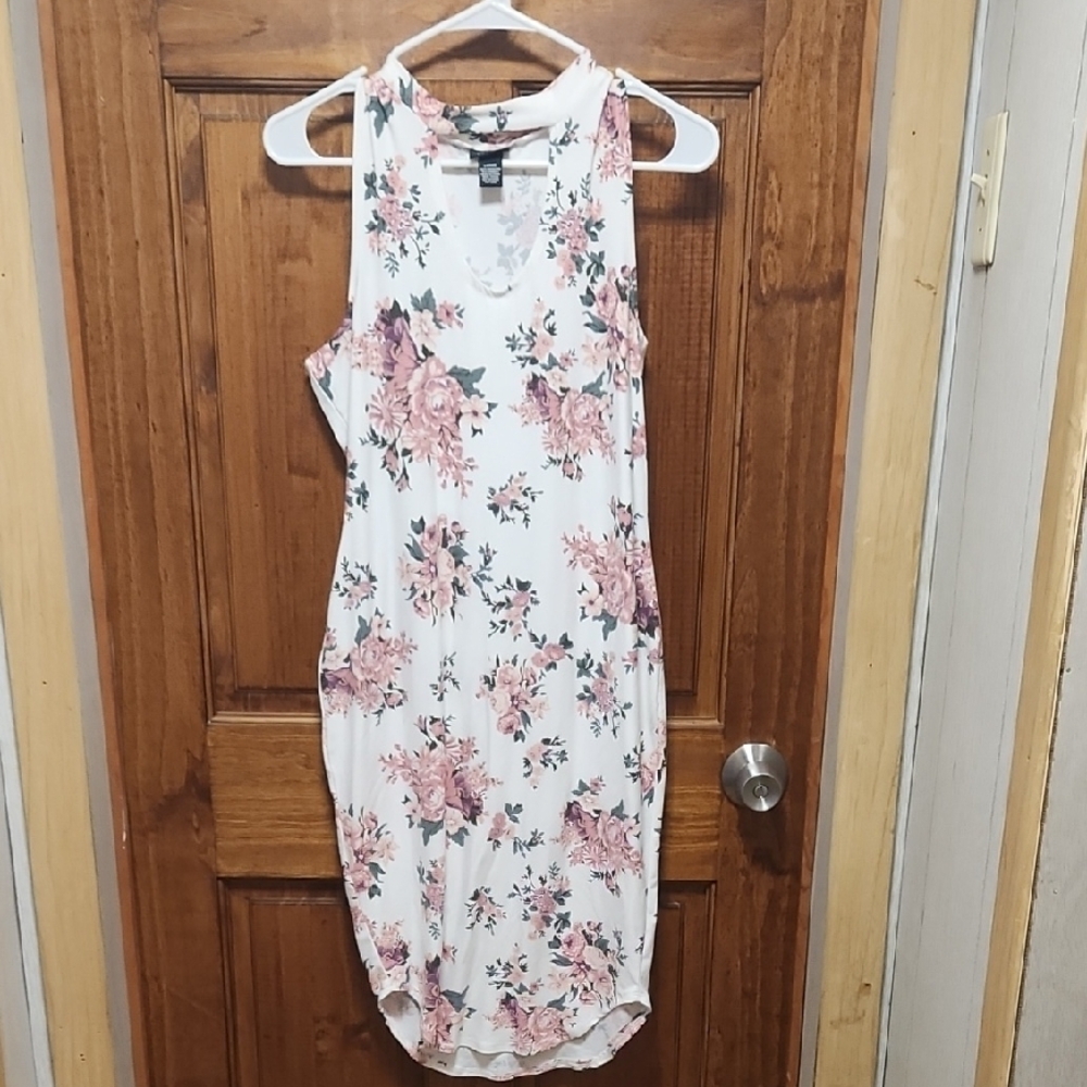 Rue21 Pink and Green Floral Top